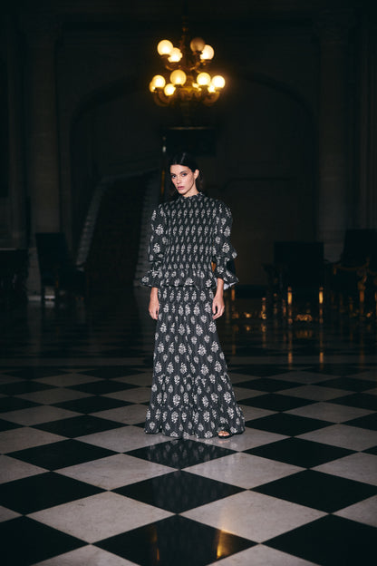 Falda Menorca Estampado Negro con Blanco