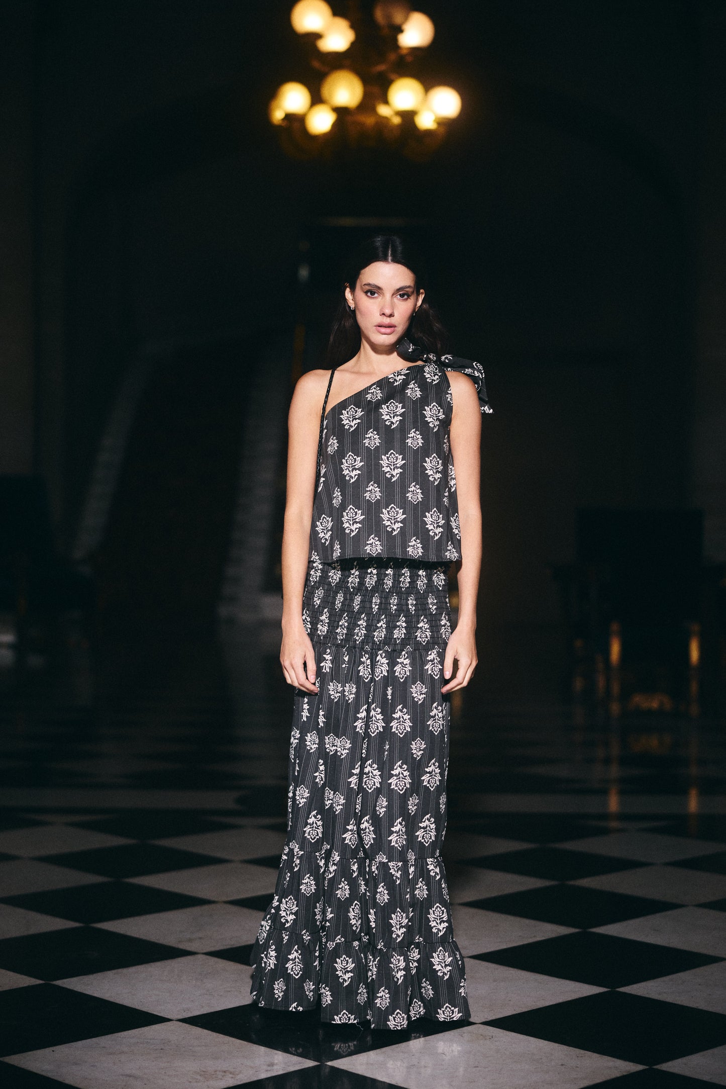 Falda Menorca Estampado Negro con Blanco