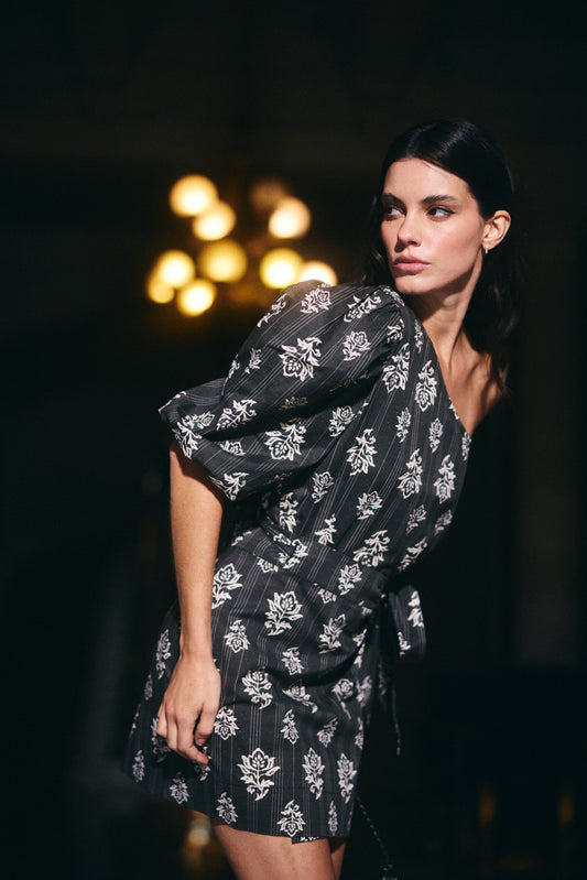 Blusa Mallorca Estampado Negro con Blanco